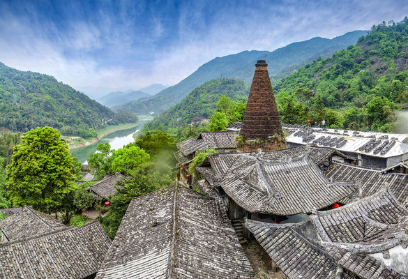 温州沿海的这座小城，山川秀美海岸线迷人，深藏于浙南的旅游胜地