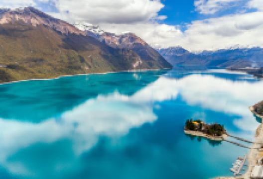 巴松措景点图片