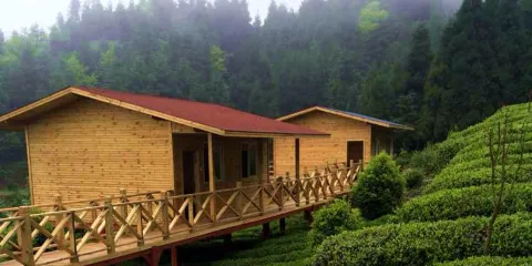 雲貴山沁園春莊園