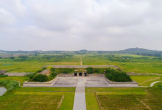 明中都皇故城国家遗址公园景点图片