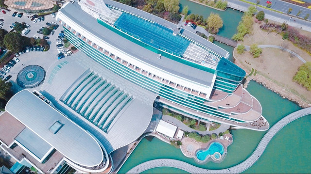 【烟花三月下姑苏】就这样,住进了金鸡湖畔的彩虹邮轮酒店