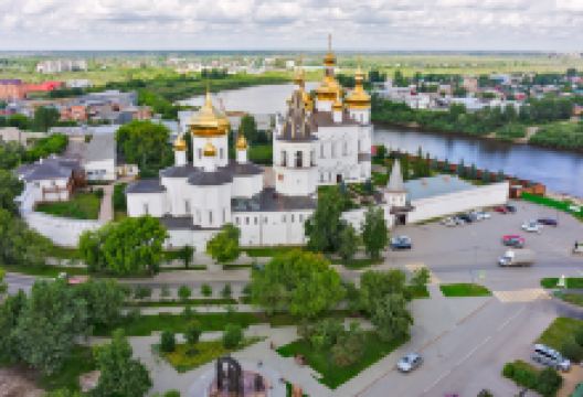 秋明圣三一修道院景点图片