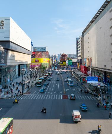 3박4일 • 후난성 박물관 + 악록산 문화투어(창사) + 우이광장 야경 투어 + 웨양 자이언트판다 테마파크 + 전신 마사지 증정 + NO쇼핑NO팁