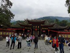 报国寺-峨眉山-生活当旅游