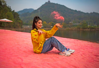 武汉罕见粉红沙滩,因深藏林场水库而鲜为人知