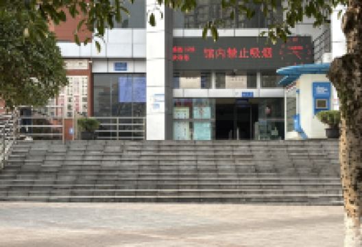 万盛图书馆景点图片