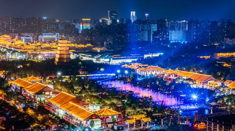 4-Day Xi'an Private Tour·Emperor Qinshihuang's Mausoleum Site Museum | Xi'an City Wall | Shaanxi History Museum | Big Wild Goose Pagoda Square | Yongxingfang