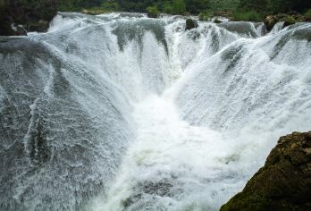【特惠纯玩团】贵州黄果树瀑布+天星桥+陡坡塘纯玩一日游【[真正纯玩]无购物+不进任何隐形购物店，保证游玩时间充足。】