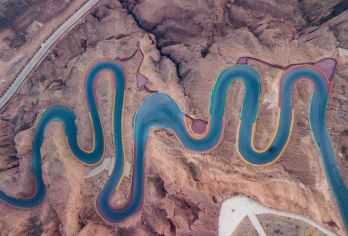 黄河石林+兰州水墨丹霞一日游【市内上门接送/纯玩无购物】【1，达人带队，精选线路，深度体验，创新玩法，贴心管家，摄影帮手，路上美景随走随停！】