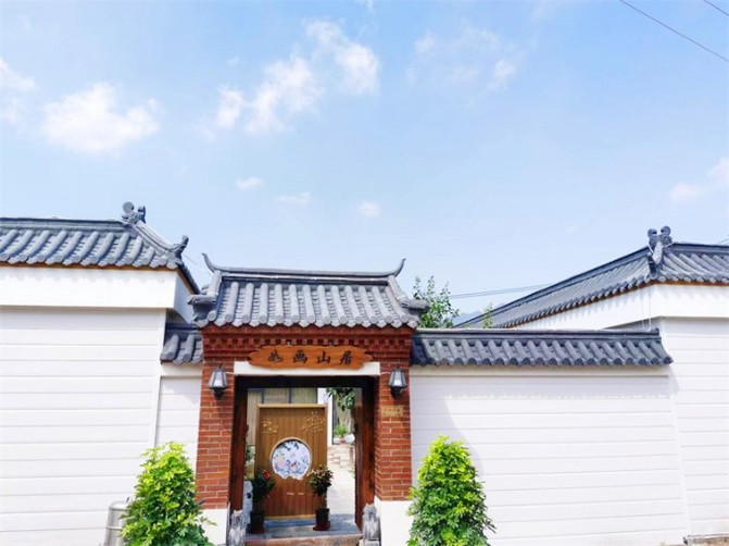 天津薊縣梨木台如畫山居民宿，徽派四合院全屋地暖，免費提供三餐。