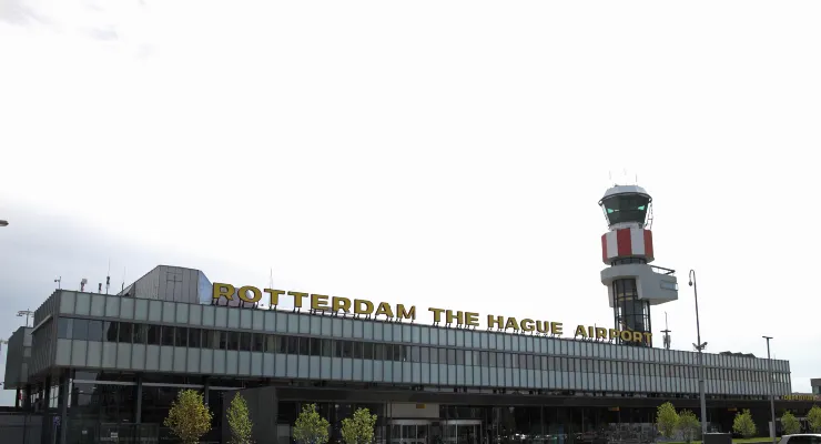 Noleggi auto a Aeroporto di Rotterdam