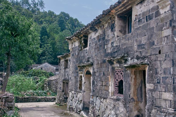 东屏古村