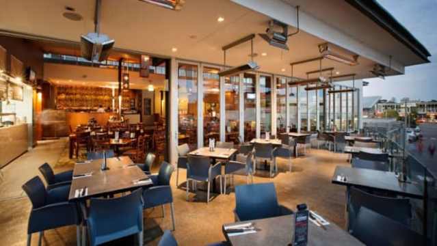 Newmarket Hotel  RESTAURANT& BAR