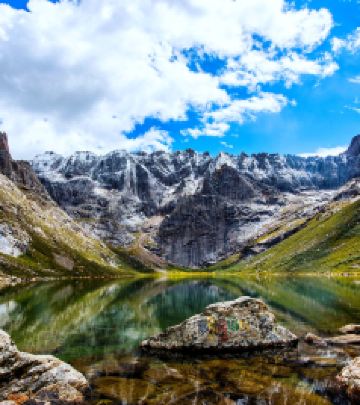 阿坝县游记图文-山峦狂野，湖泽明媚，这儿是你猜不透的石头仙境-莲宝叶则