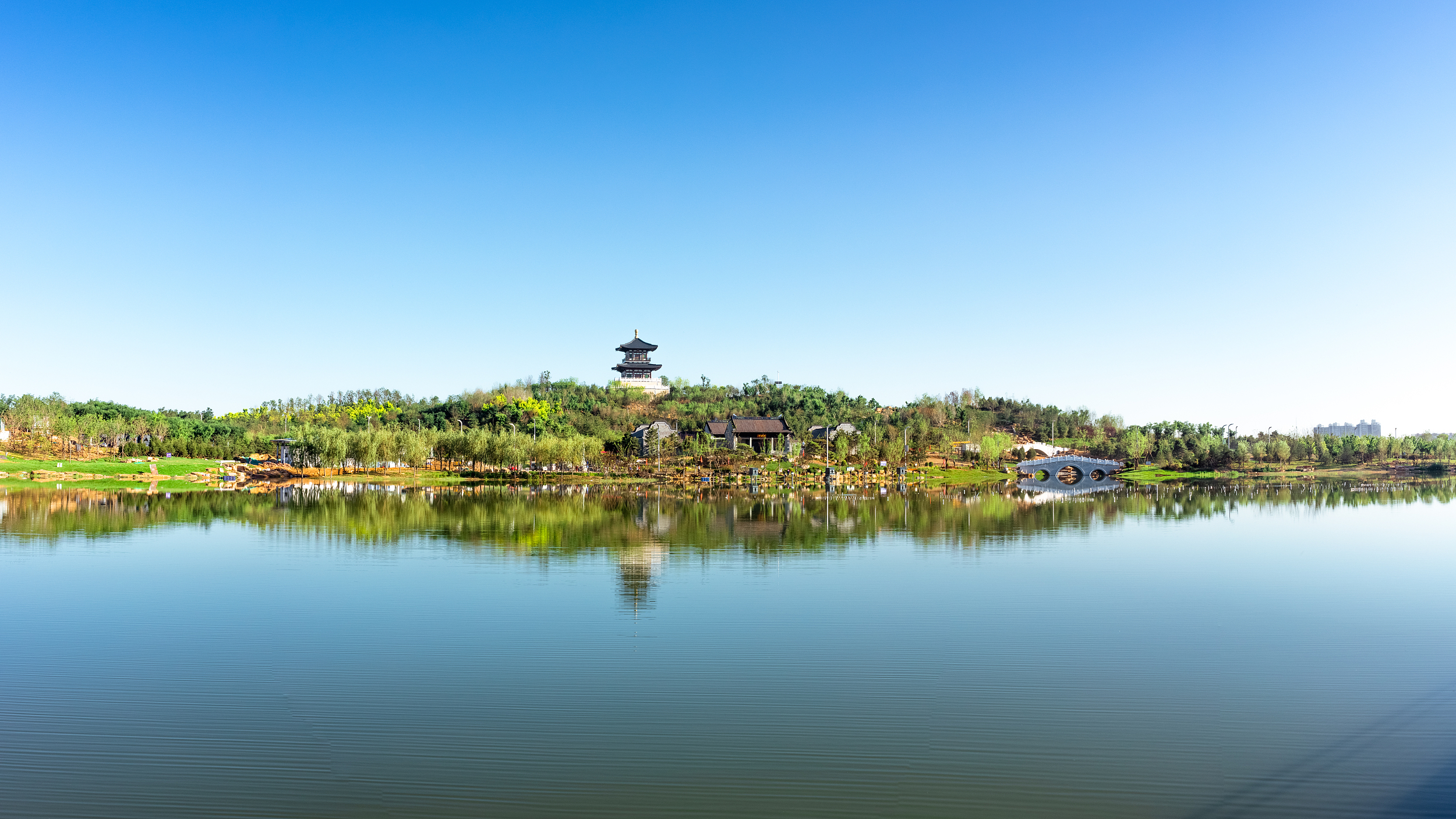 2-Day Liaoyuan Tour: Longshan Park's serene nature, Yehe Nara Hala City's historical charm
