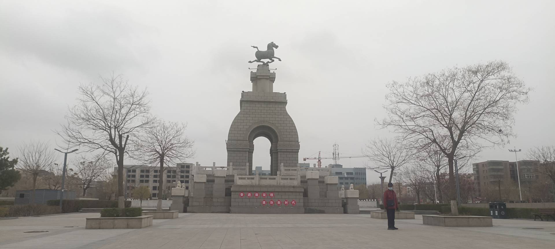 우웨이 3일 투어: 해장사의 신비, 천제산(톈티산) 석굴의 웅장함