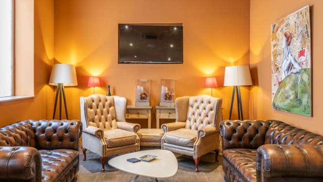 Victoria Hall餐厅图片