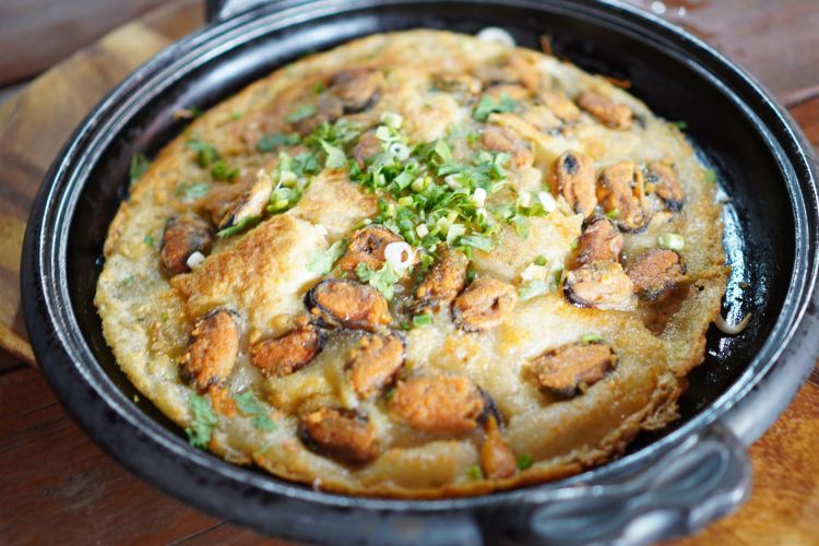 Oyster Omelette
