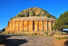 毛里塔尼亚行省皇家陵墓景点图片