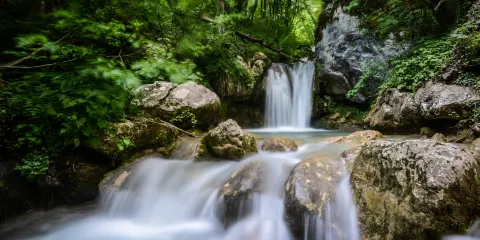 黑山瀑布覽勝區