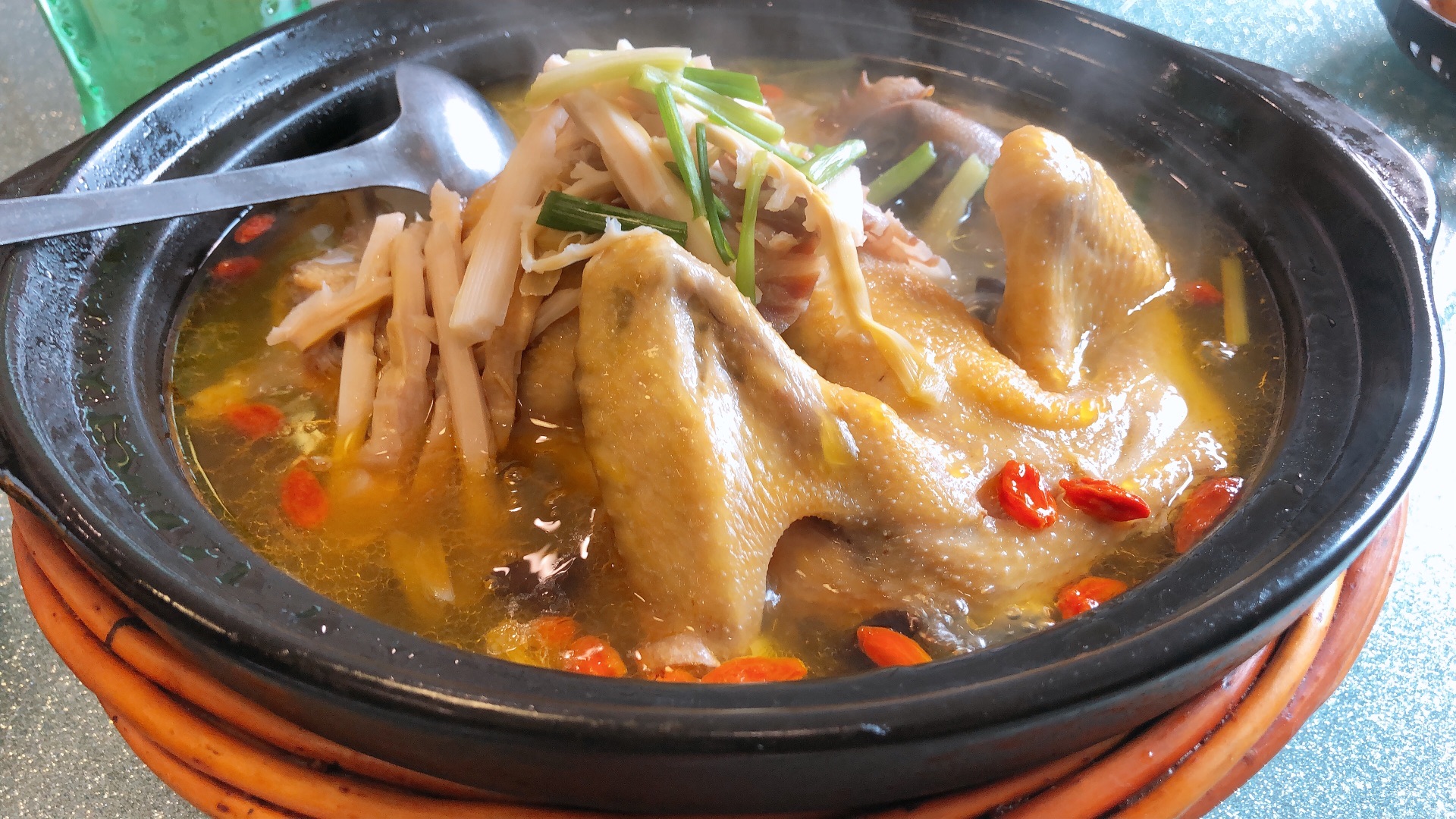 阿华饭店(十五年的店)