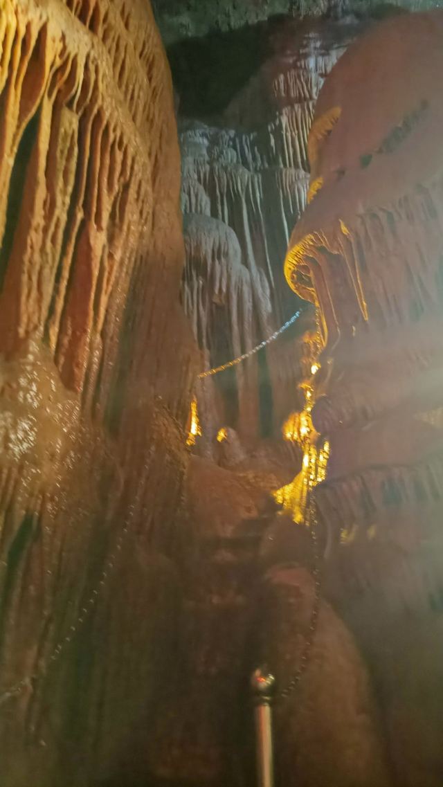官马溶洞旅行图片 2