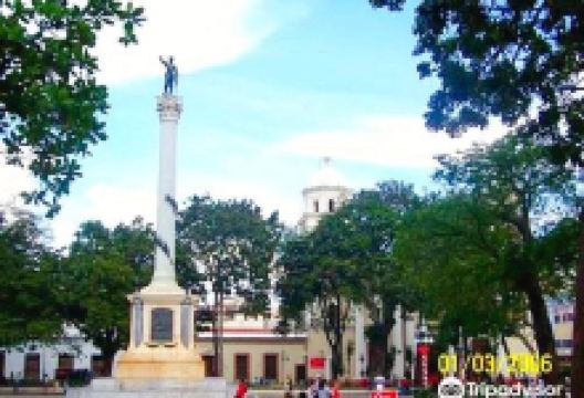 Plaza Bolivar景点图片
