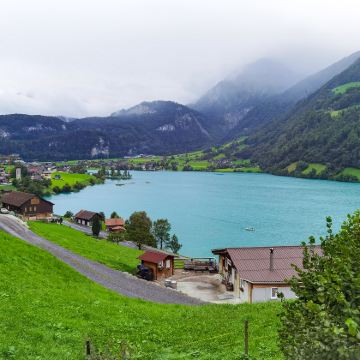 瑞士苏黎世+卢塞恩+黄金快车+因特拉肯+意大利米兰+威尼斯+佛罗伦萨+罗马9日7晚拼小团