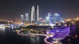 人生中第一次来苏州,打卡金鸡湖彩虹邮轮