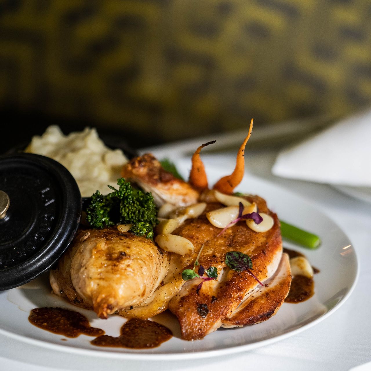 Bis on Main餐厅图片