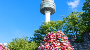 Love Lock Wall of N Seoul Tower