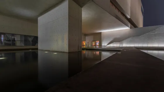 謝子龍影像藝術館