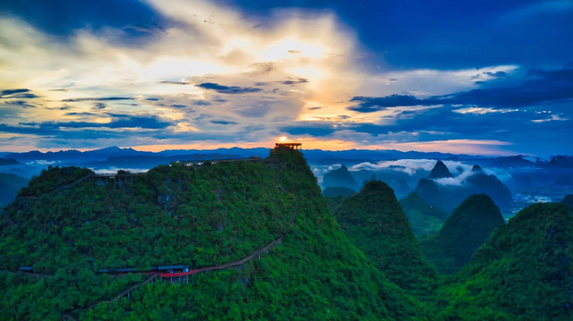 阳朔如意峰索道景区
