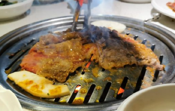 本家韩国烤肉(吟龙湾店)