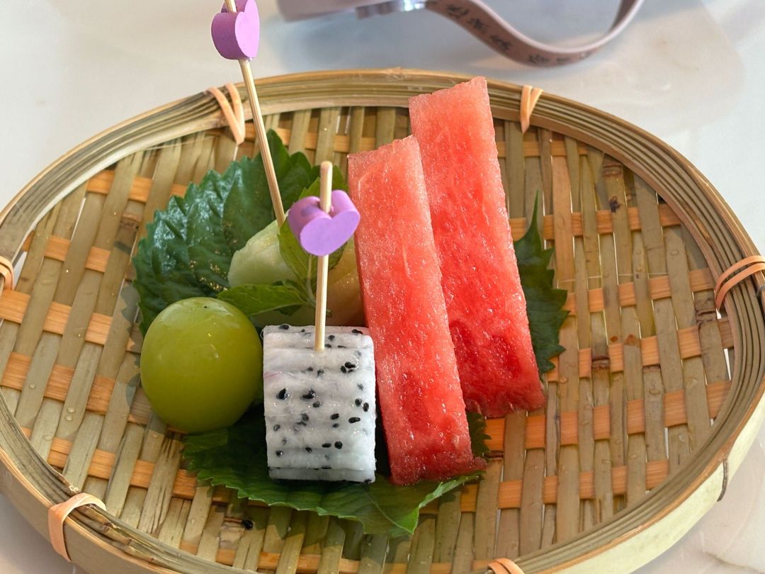 武汉光谷皇冠假日酒店·蔚吧