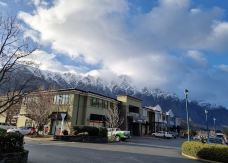 Remarkables Park Town Centre-皇后镇-铨上风满楼