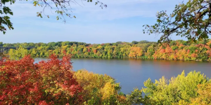 Mississippi Gorge Regional Park