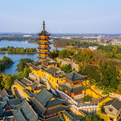 中国江苏镇江金山+西津渡历史文化街区+“京畿” 网红打卡墙+扬州瘦西湖+双东历史街区+皮市街+中国大运河博物馆3日2晚跟团游