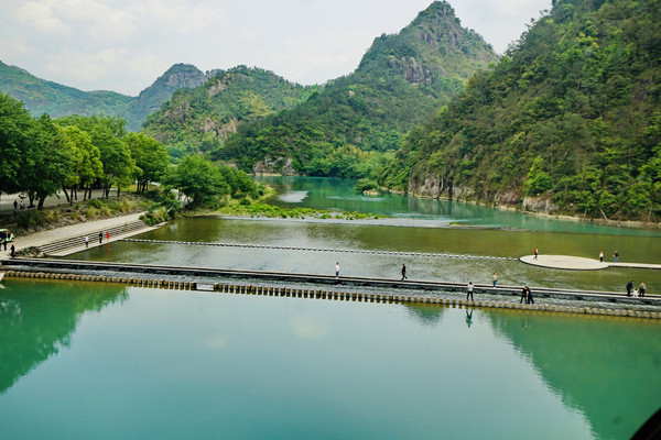 累了就去楠溪江，在中国山水诗的摇篮里，任时光慢慢流淌
