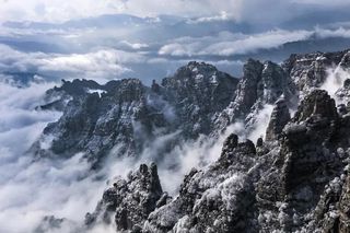 冬游保定 | 雪景雾凇，云海日出……冬季的白石山已上线！