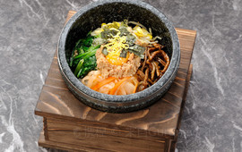 Yakiniku-no Kura Iyosaijoten