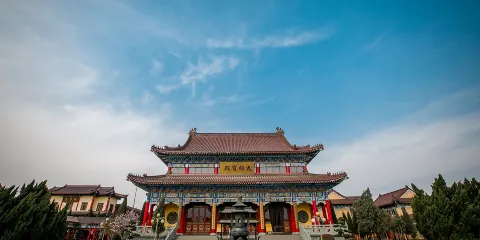 海島金山寺景區
