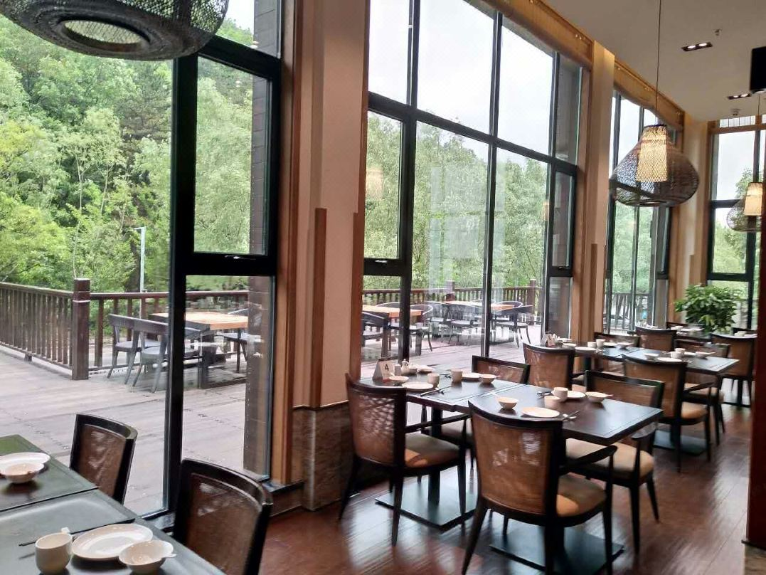 嵩县白云人家度假酒店·云上餐厅（餐饮部）