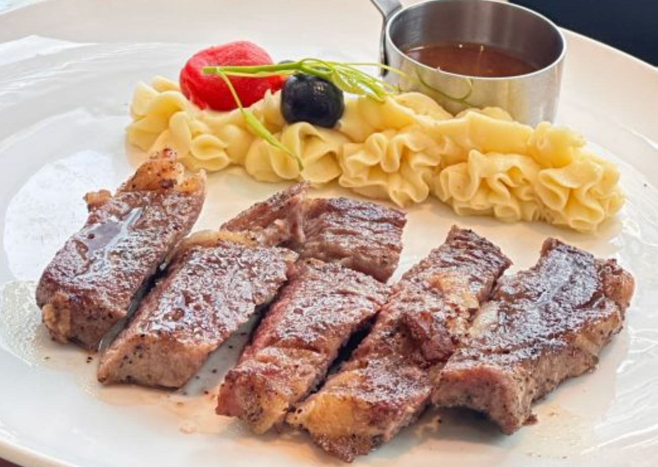 松果西餐厅(CBD店)