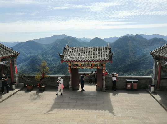 东北第一名山帽子戴给谁?(东北避暑集33)