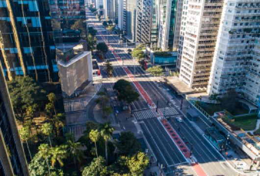 【包车】主教座堂+拓荒者群雕+蝙蝠侠胡同+埃拉公园一日游【注意：我们包车是10小时中文服务，不是友商的8小时~注意甄别~只包车-不拼车-不组团-市区上门接送】