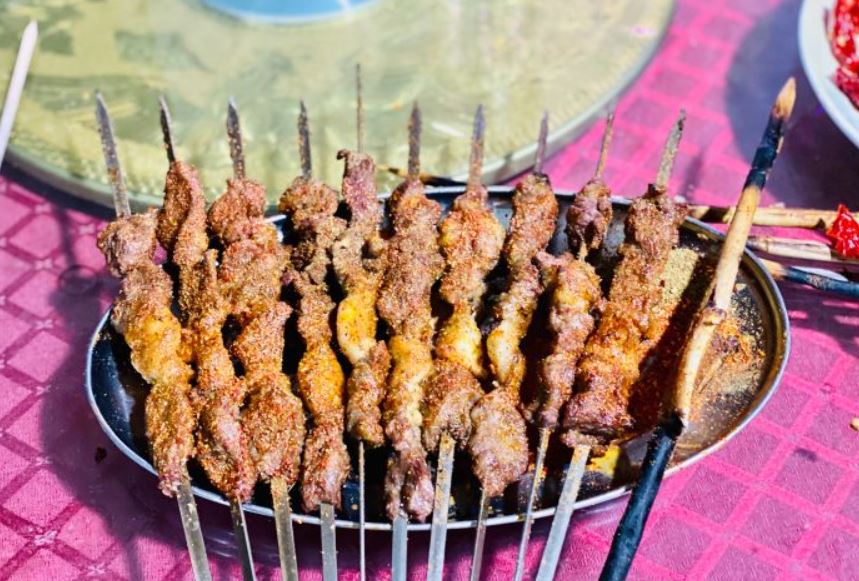 每天春羊羔烤肉店餐厅图片