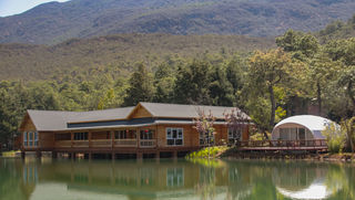 住在丽江,一半山水一半柔情,这次选择隐秘在山间