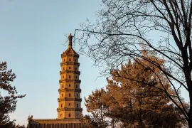 청더 3일 투어: 보녕사의 종교적 매력과 피서산장의 황실의 위엄을 느껴보세요.