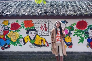 四川德阳有个特色村庄,家家户户喜气洋洋,太有过年气氛了!